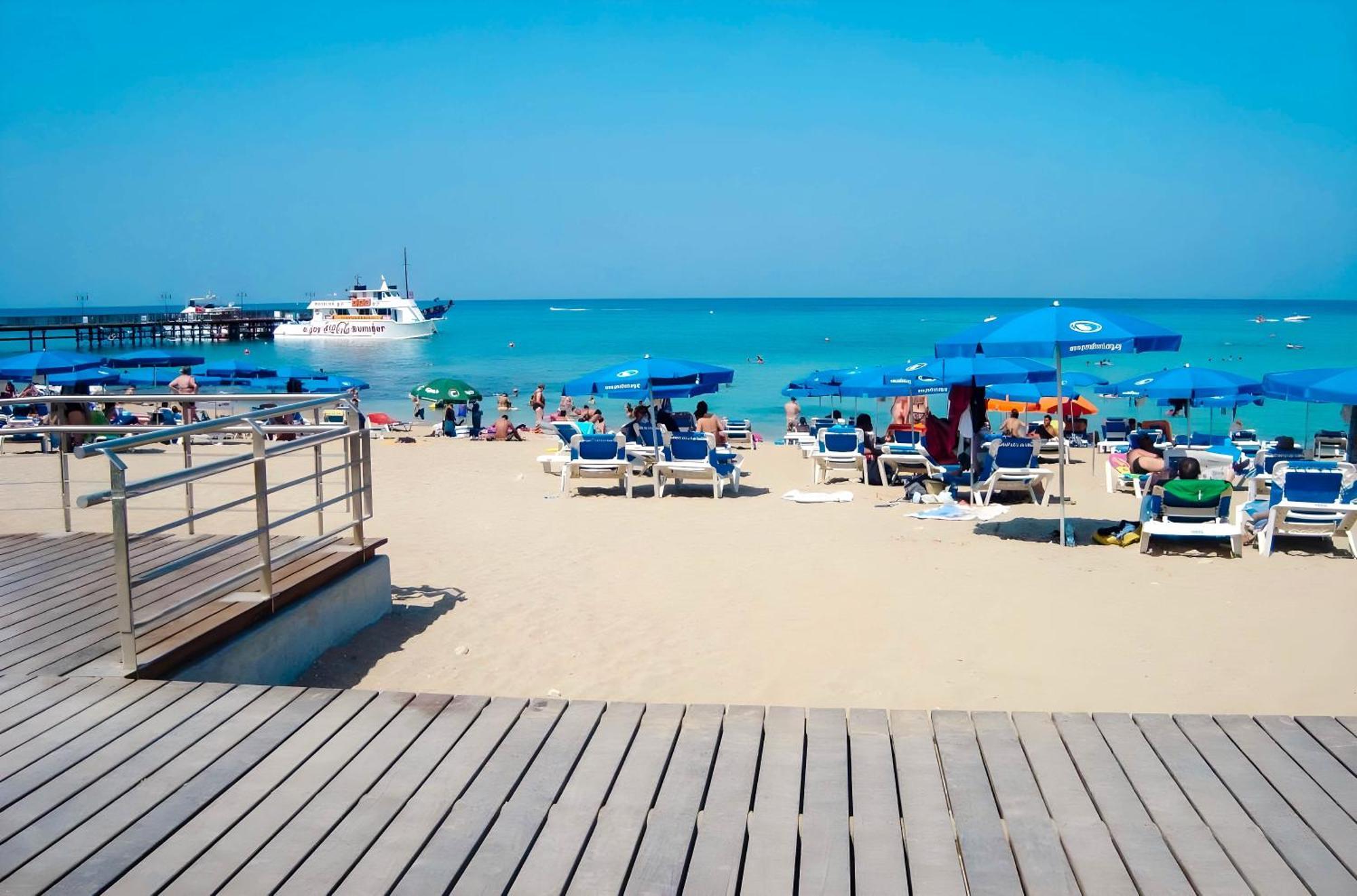 Sofia'S Seaview Apartment Protaras Exterior photo