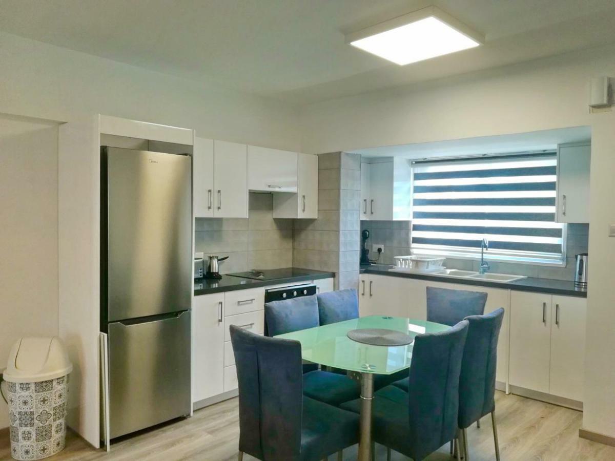 Sofia'S Seaview Apartment Protaras Exterior photo